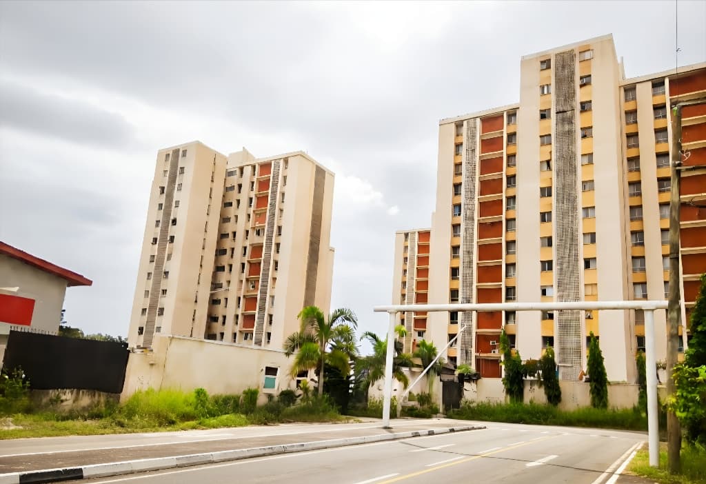 Bar Beach Towers, Victoria Island Lagos — Architect Isaac Fola Alade design.